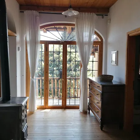 Ca' Becca-bioglio La Casa Dei Giardini