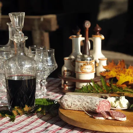 Ca' Becca-bioglio La Casa Dei Giardini Willa Bioglio