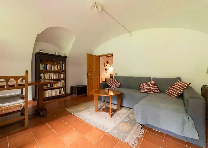 Villa Ca' Becca-bioglio La Casa Dei Giardini *