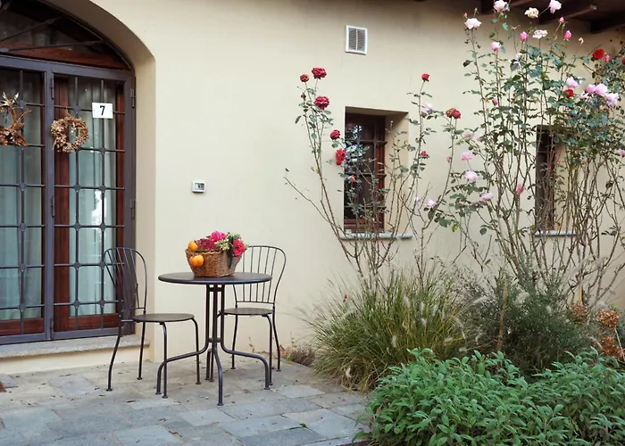 Ca' Becca-bioglio La Casa Dei Giardini