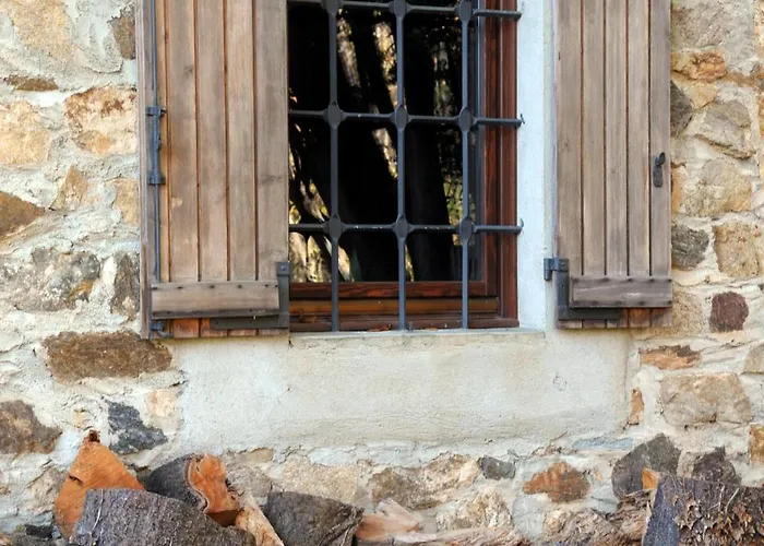 Ca' Becca-bioglio La Casa Dei Giardini Villa *
