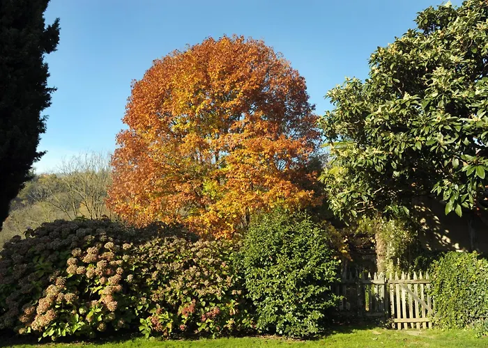 Ca' Becca-bioglio La Casa Dei Giardini Villa *