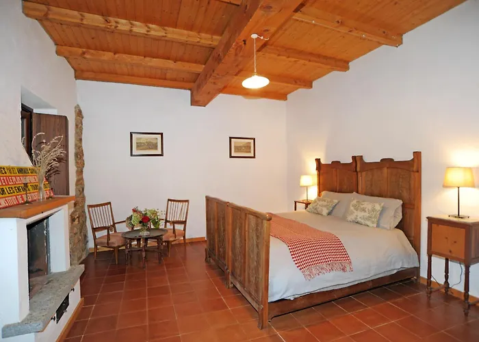 Ca' Becca-bioglio La Casa Dei Giardini